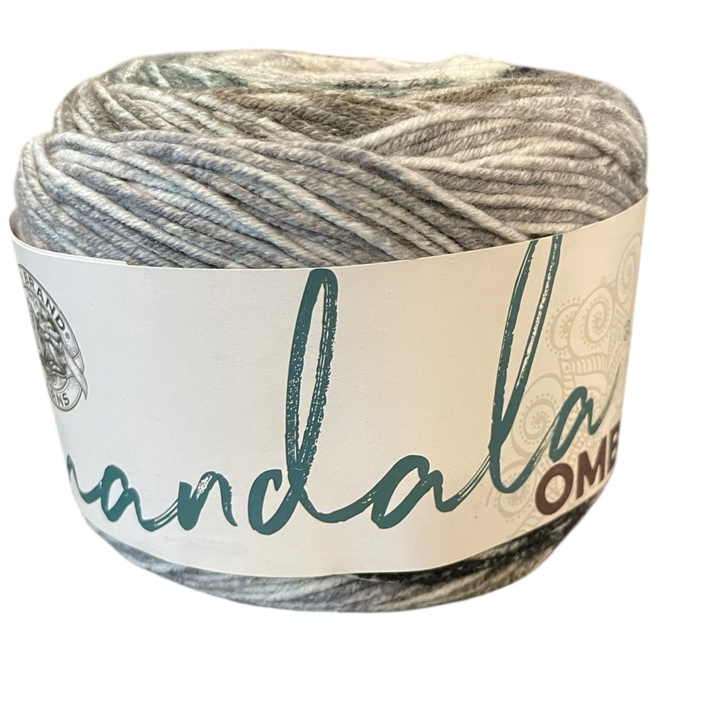 Lion Brand MANDALA Yarn 100% Acrylic 5.3 oz 344 Yards‎ Color COOL #201CM NEW